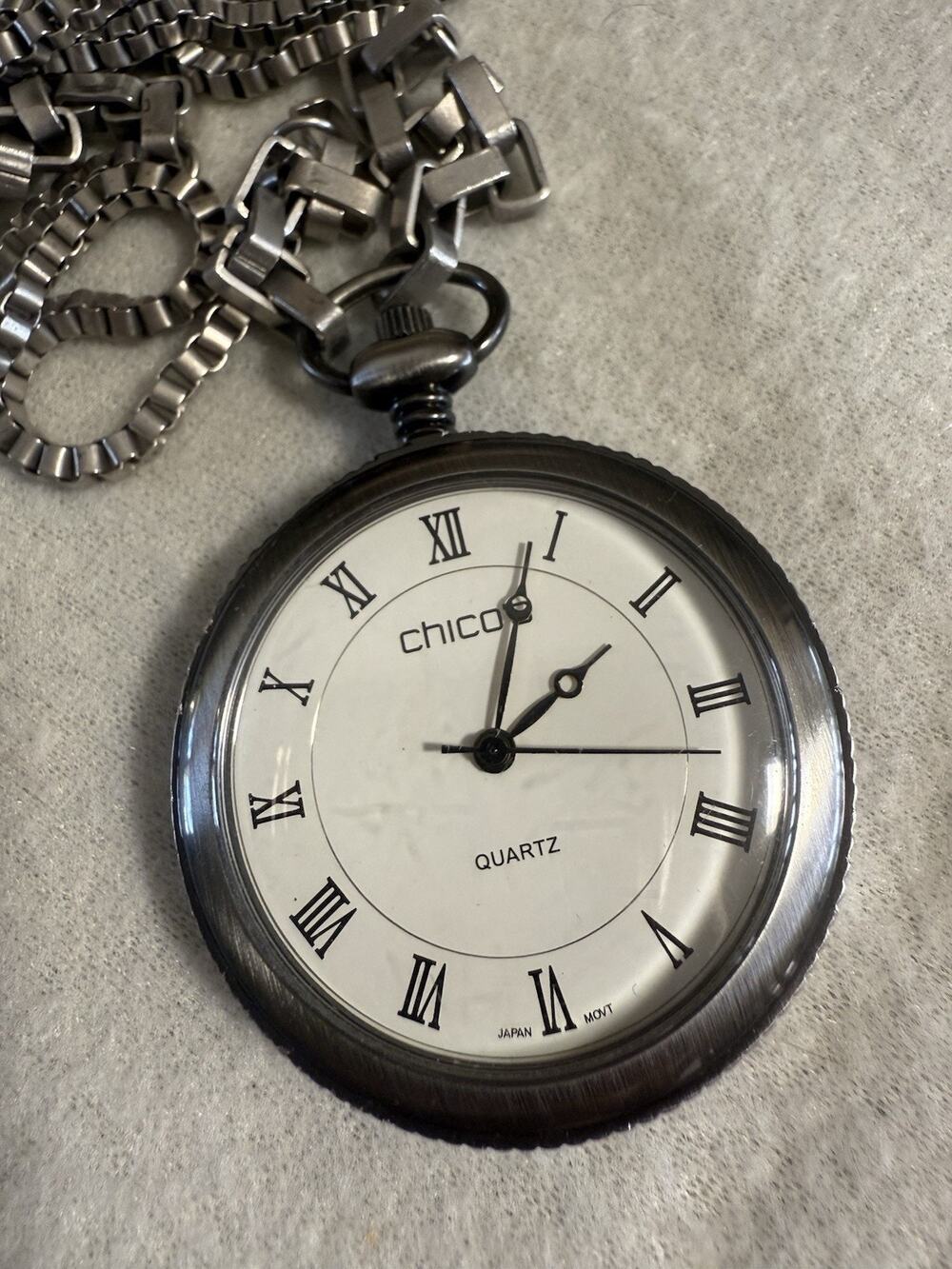 Chico's pewter-tone never used pocket watch accordion chain 36" needs battery
